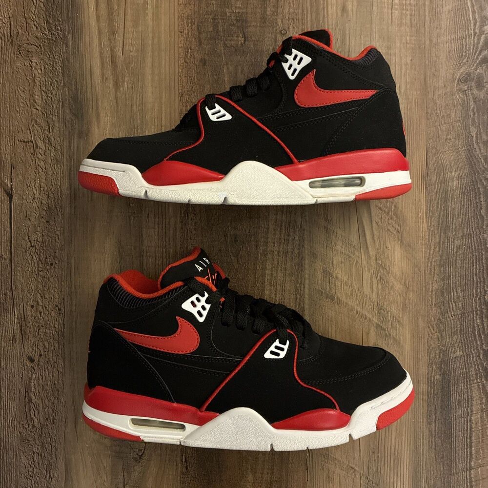 2011 Nike Air Flight '89 Black Red Bulls Size 8.5 Shoes 306252-060
